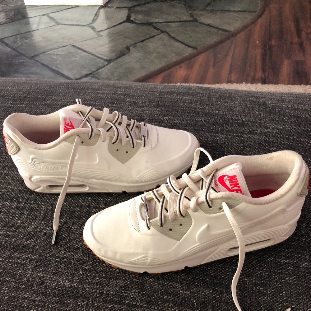 Nike hip trendy
